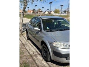 RENAULT MEGANE Limousine 1.5 dCi Voyage Végig Szervizelt