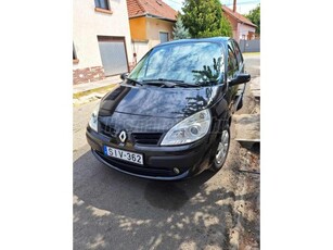 RENAULT SCENIC Scénic 1.5 dCi Authentique Plus