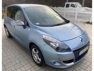 RENAULT SCENIC Scénic 1.5 dCi TomTom