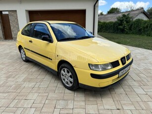 SEAT CORDOBA 1.6 Sportline 2. TULAJ. FRISS MŰSZAKI. FRISS SZERVÍZ. TÉL- NYÁRI- SZETT