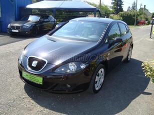 SEAT LEON 1.6 MPI Stylance ÜLÉSFŰTÉS.TEMPOMAT. BÖRKORMÁNY. KIHANGÓSÍTÓ. DIGITKLIMA. SZERVIZKÖNYV