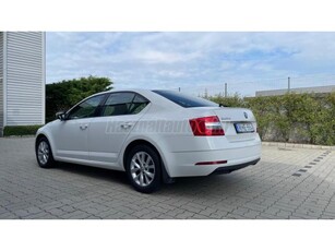 SKODA OCTAVIA 1.0 TSI Style Dynamic csomag