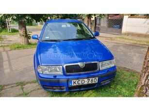 SKODA OCTAVIA 1.8 Turbo Tour