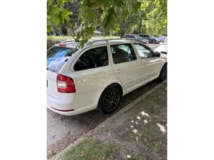 SKODA OCTAVIA RS 2.0 CR TDI DSG