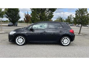 TOYOTA AURIS 1.6 SR (jobbkormányos)