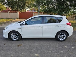 TOYOTA AURIS 1.8 HSD Active (Automata)