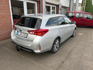 TOYOTA AURIS Touring Sports 1.8 HSD Active (Automata) HYBRID/86 E km/Megkímélt!/Vezetett szervízkönyv!/Vonóhorog!