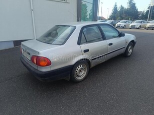 TOYOTA COROLLA Sedan 1.4 Harmony