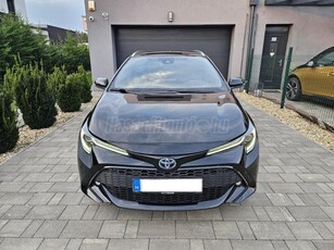 TOYOTA COROLLA Touring Sports 2.0 Hybrid Executive e-CVT garanciális. sérülésmentes. magas felszereltség. új állapot!