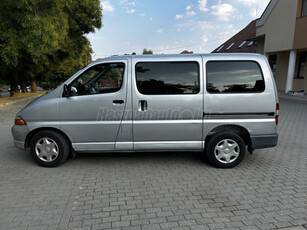 TOYOTA HI-ACE Hiace 2.5 D4-D Panel Van