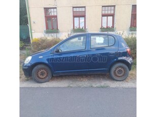 TOYOTA YARIS 1.0 Linea Luna