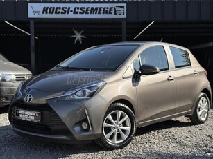 TOYOTA YARIS 1.5 Dual VVT-iE Active 1. Tulajtól. Kamera. Bluetooth. összes szervizszámla !