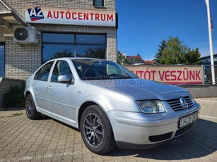 VOLKSWAGEN BORA 1.6 Comfortline MÁSODIK TULAJ-PLÜSS-AUTOMATA KLÍMA-MAGYAR-FRISS MŰSZAKI-VONÓHOROG