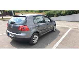 VOLKSWAGEN GOLF V 1.6 Comfortline Rozsdamentes!