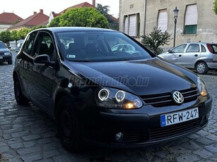 VOLKSWAGEN GOLF V 1.9 PD TDI Comfortline 4Motion