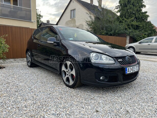 VOLKSWAGEN GOLF V 2.0 TFSI GTI