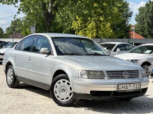 VOLKSWAGEN PASSAT 1.6