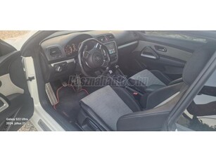 VOLKSWAGEN SCIROCCO 2.0 TFSI R-Line