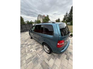 VOLKSWAGEN TOURAN 1.6 Trendline