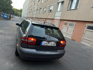 VOLVO V40 1.9 TDI