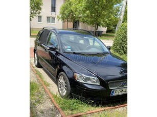 VOLVO V50 1.8 Momentum