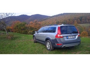 VOLVO XC70 2.4 D [D4] XC AWD Momentum