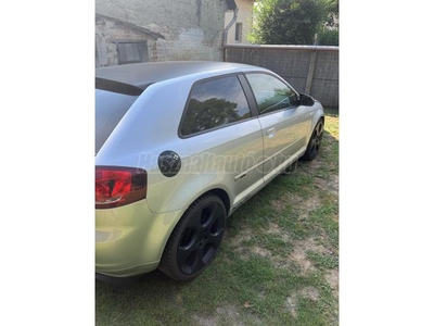 AUDI A3 2.0 PD TDI Attraction DPF quattro S-line