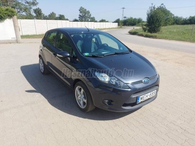 FORD FIESTA 1.4 TDCi Titanium