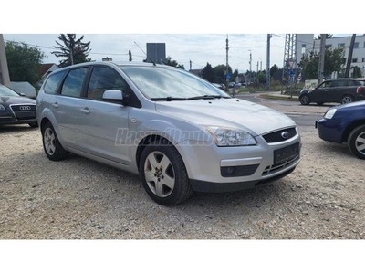 FORD FOCUS 1.4 Collection