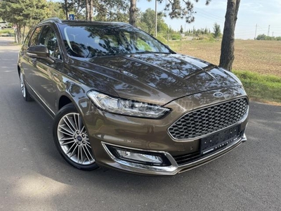 FORD MONDEO 2.0 TDCi Vignale Powershift Üfü-ühü-sony-carplay-sávtartó