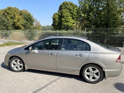 HONDA CIVIC 1.8 ES