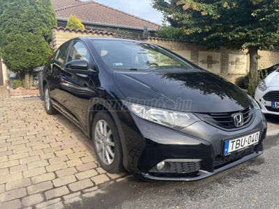 HONDA CIVIC 2.2 CTDi Sport Kamera Ülésfűtés Alu Tempomat