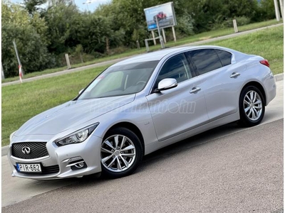 INFINITI Q50 2.2d Premium 170LE. 6-os kézi váltóval. Magas felszereltséggel. Megkímélt állapotban!