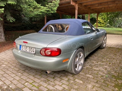 MAZDA MX-5 1.6i 16V