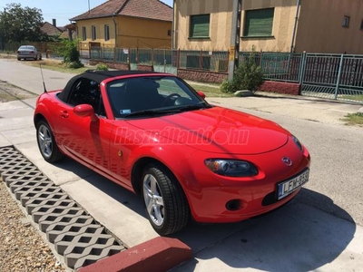 MAZDA MX-5 1.8i 16V Emotion