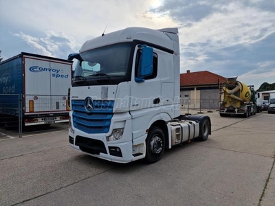 MERCEDES-BENZ ACTROS 1845