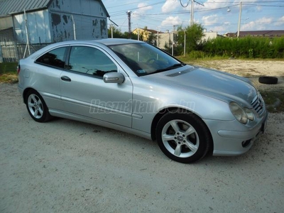 MERCEDES-BENZ C-OSZTÁLY C 180 Kompressor Sportcoupe (Automata)