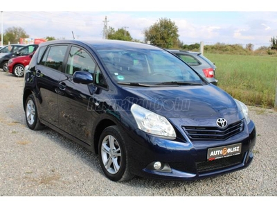 TOYOTA VERSO 1.6 Sol