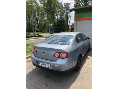 VOLKSWAGEN PASSAT VI 2.0 FSI Comfortline