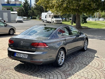 VOLKSWAGEN PASSAT VIII 2.0 TDI BMT SCR Highline DSG Magyarországi. első tulajdonostól!