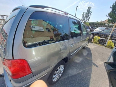 VOLKSWAGEN SHARAN 1.9 PD TDI Trendline