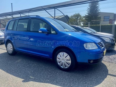 VOLKSWAGEN TOURAN 1.6 FSI Trendline 7 szemelyes !!