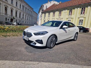 BMW 218i Advantage