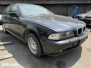 BMW 528i (Automata) Motorhibás