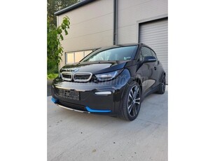 BMW I3 i3s 120Ah (Automata) NAGY NAVI LED GARANCIA ÜLÉSFŰTÉS HŐSZIVATTYÚ KÜLÖNLEGES BELSŐVEL