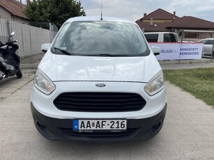 FORD COURIER Tourneo1.5 TDCi Titanium EURO6 // Ülésfűtés // Tolató radar //