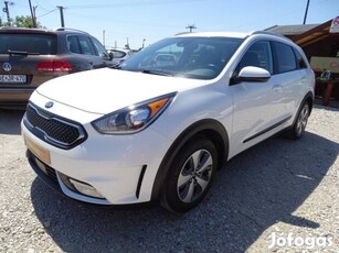 KIA Niro HEV 1.6 GDI Platinum DCT Friss Műszaki...