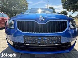 Skoda Octavia Combi 1.6 CR TDI Elegance 165000k...