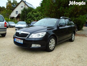 Skoda Octavia Combi 1.6 CR TDI Elegance 4x4 Kev...