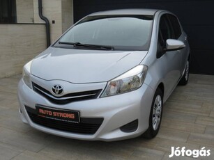 Toyota Yaris 1.0 Active 117.696 km ! Első Tulaj...